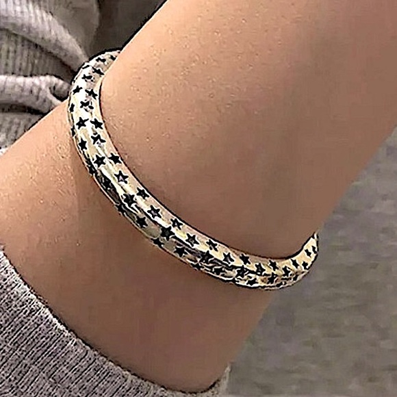 Sterling Silver Star Cuff Bangle Bracelet - Picture 1 of 6